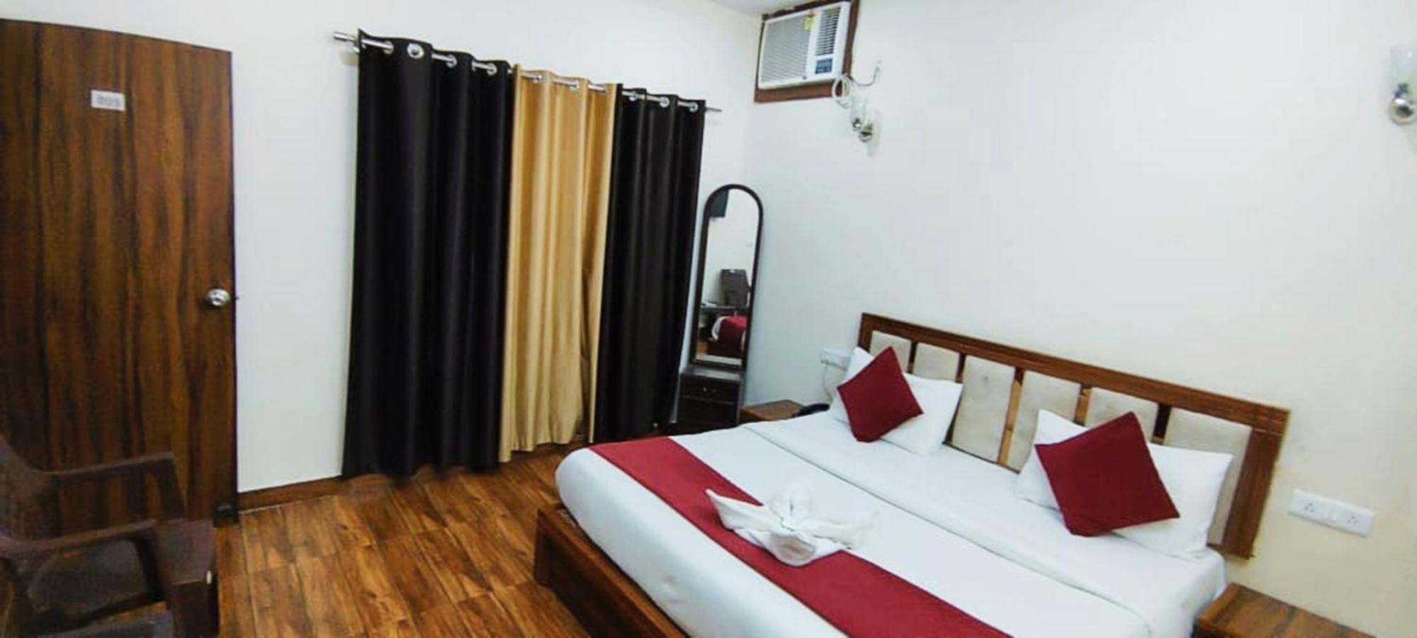 Luxury Rooms In Safdarjung Enclave Near Aiims & Safdarjung Hospital New Delhi Luaran gambar